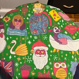 EUC CONDITION LUSH KNOT WRAP: CHRISTMAS BAUBLES